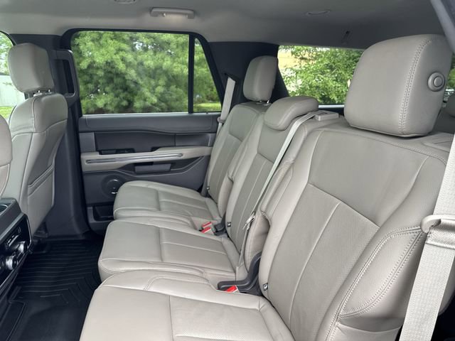 Used 2020 Ford Expedition XLT w/ Equipment Group 201A RWD image 13