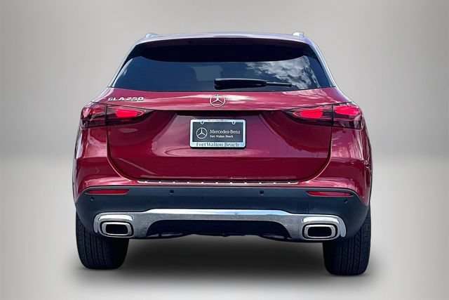 Certified 2025 Mercedes-Benz GLA 250 image 3