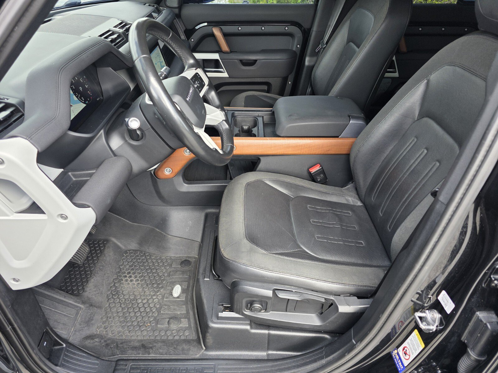 Used 2020 Land Rover Defender 110 S AWD/4WD image 10
