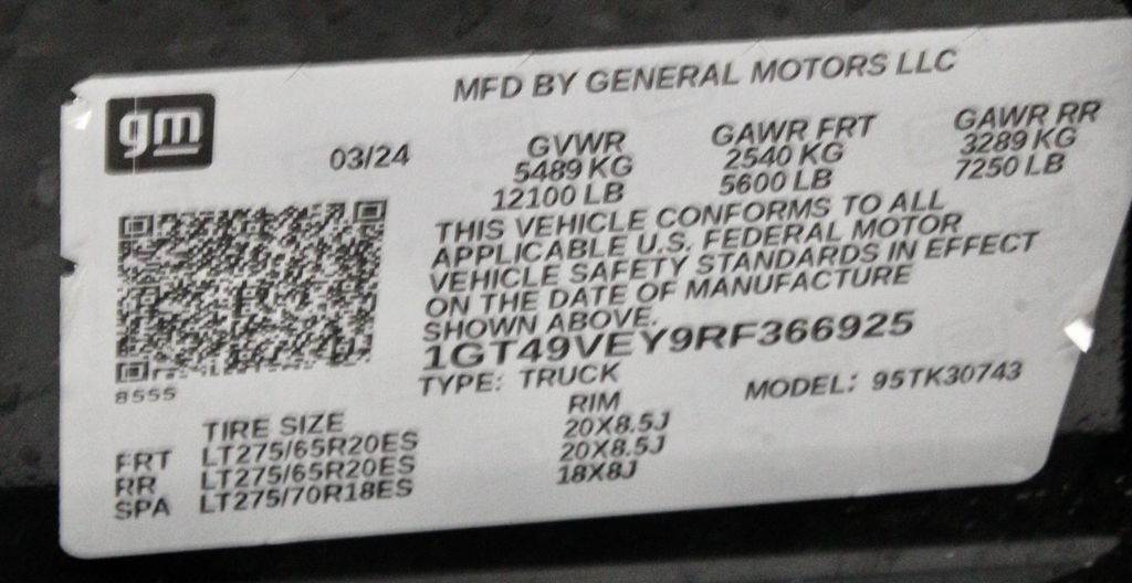 Used 2024 GMC Sierra 3500 AT4 w/ AT4 Premium Plus Package AWD/4WD image 33