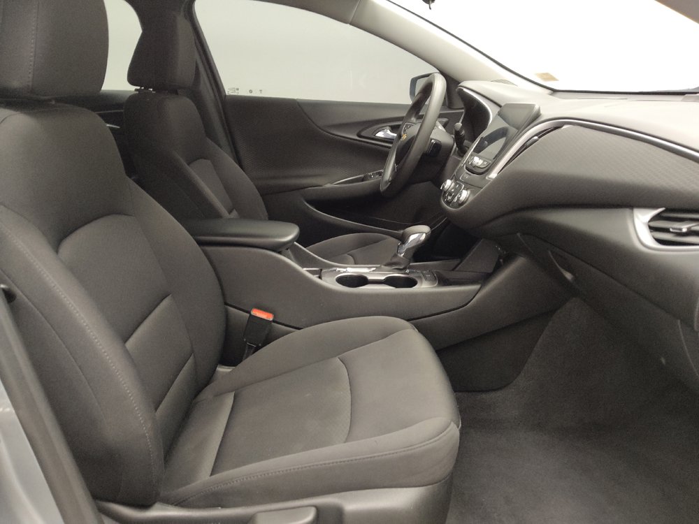 Used 2023 Chevrolet Malibu LS FWD image 21
