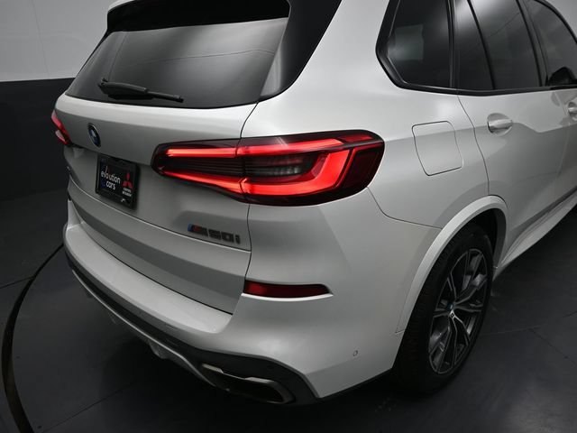 Used 2020 BMW X5 M50i w/ Premium Package AWD/4WD image 25