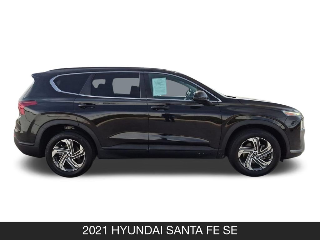 Used 2021 Hyundai Santa Fe SE FWD image 6