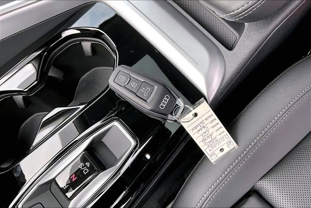 New 2025 Audi Q5 Premium Plus image 10
