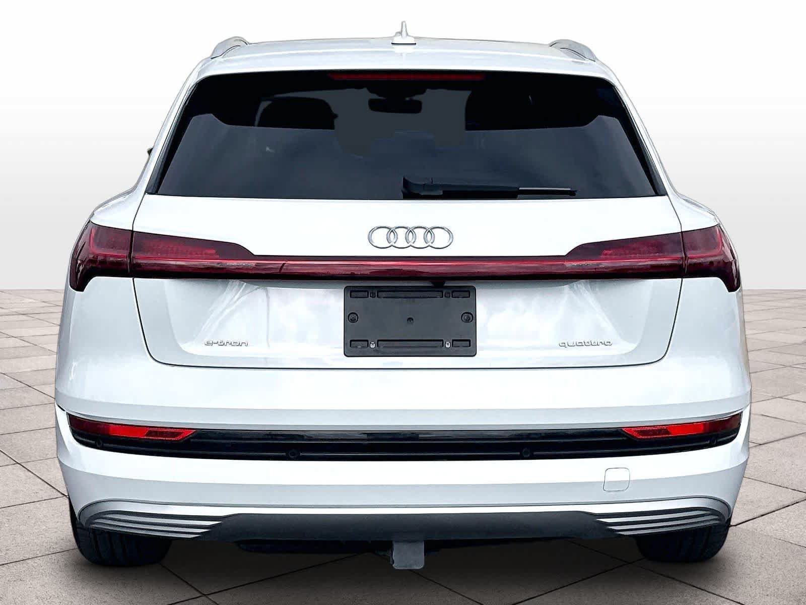 Used 2021 Audi e-tron Prestige w/ Prestige Package AWD/4WD image 8