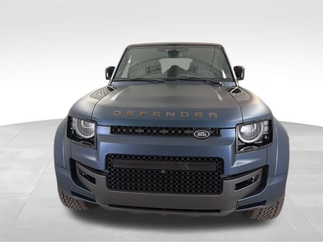 New 2026 Land Rover Defender 110 image 2