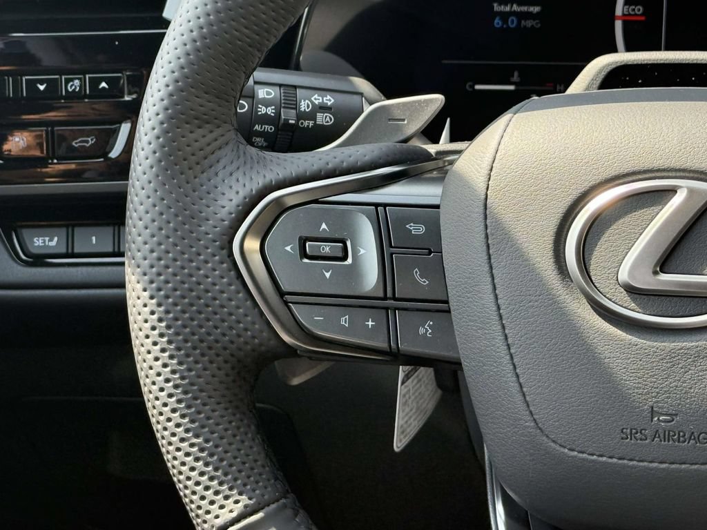 New 2026 Lexus TX 500h AWD image 20