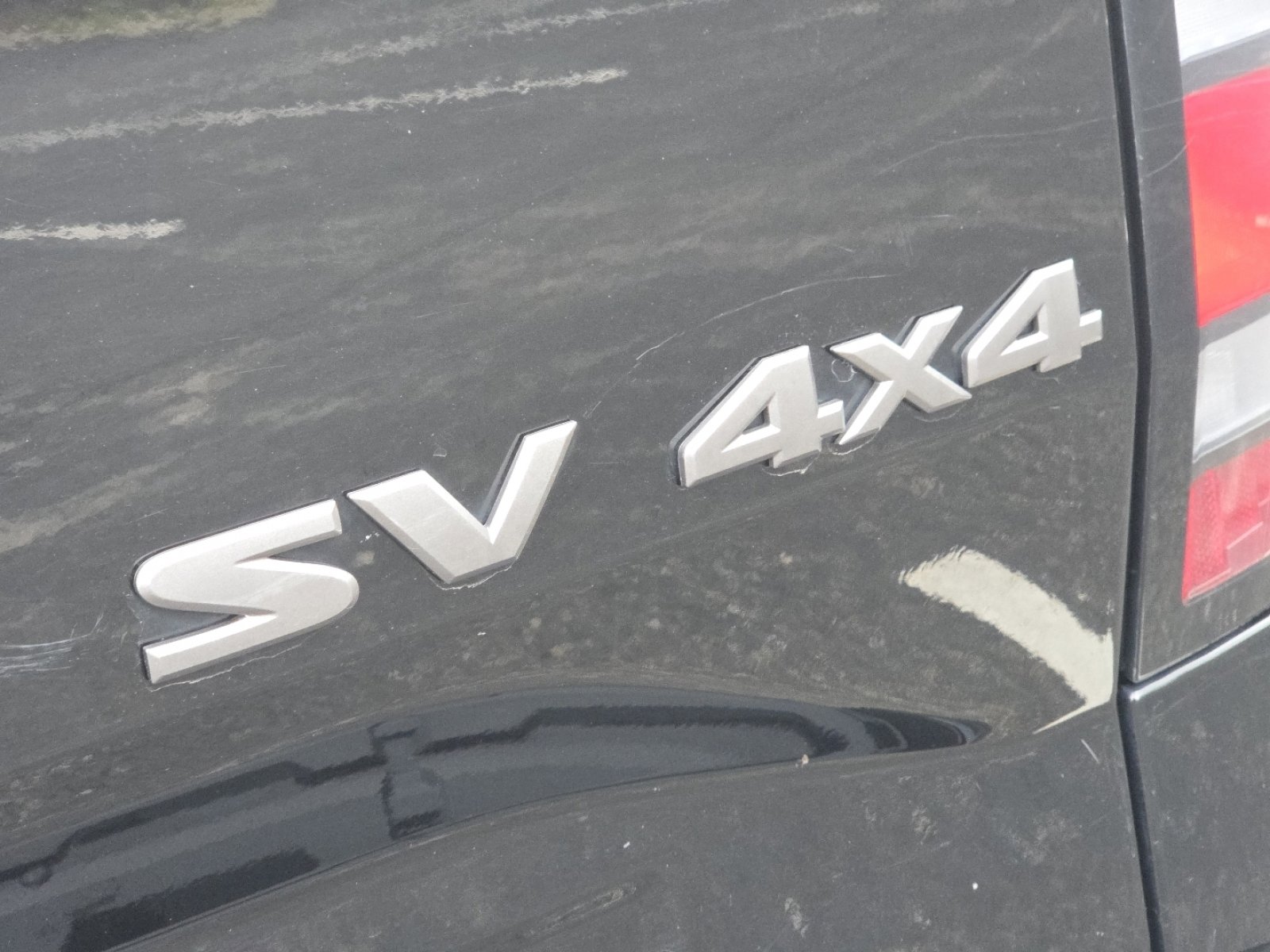 Used 2023 Nissan Frontier SV image 11