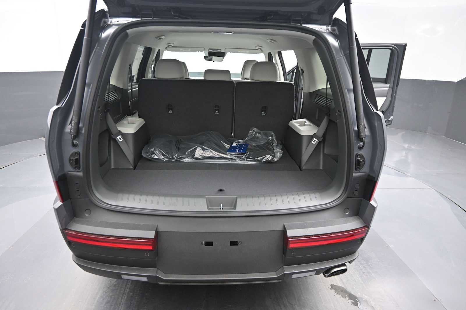 New 2026 Hyundai Santa Fe SE AWD/4WD image 13