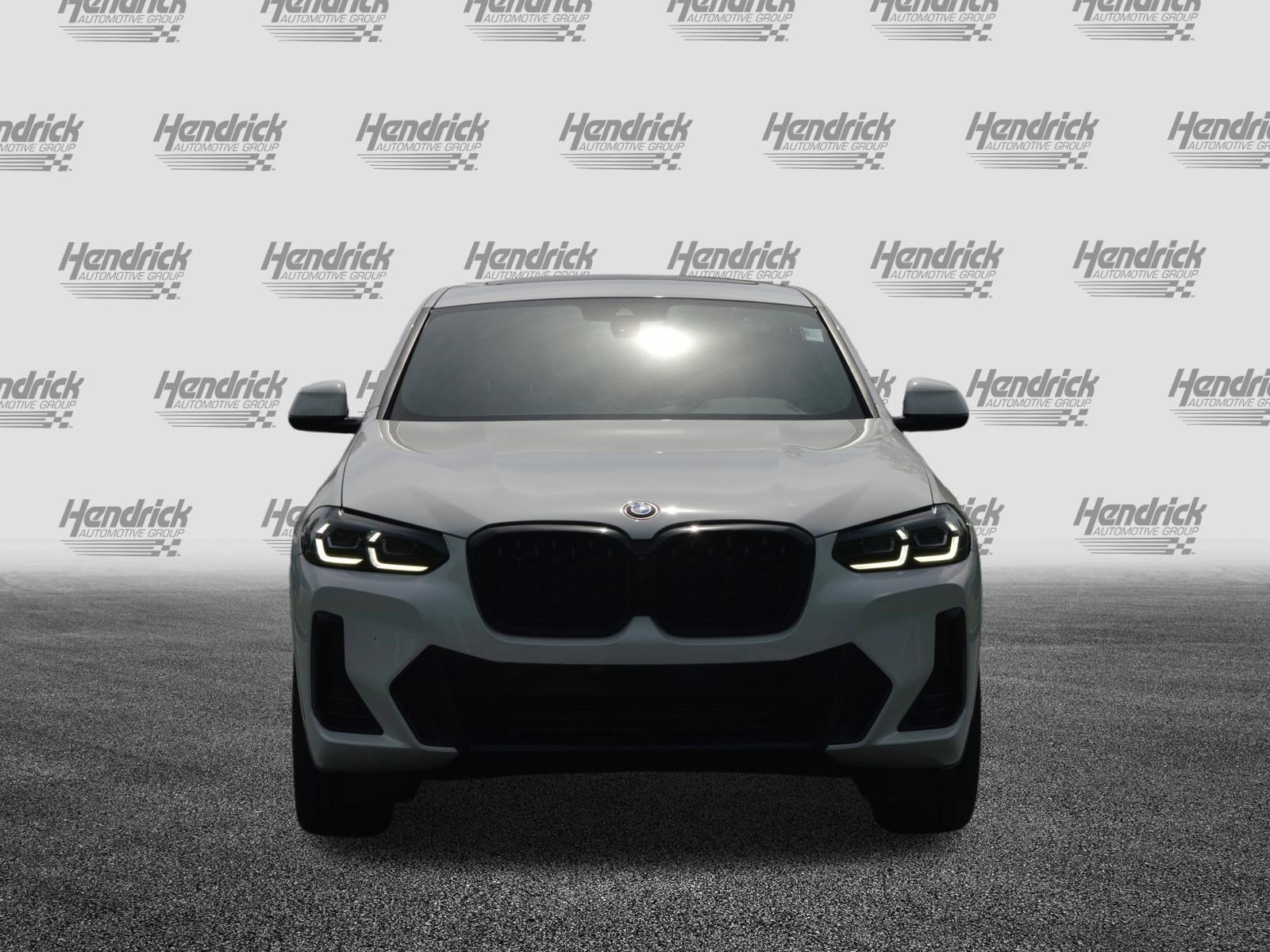 Used 2023 BMW X4 xDrive30i w/ M Sport Package image 6