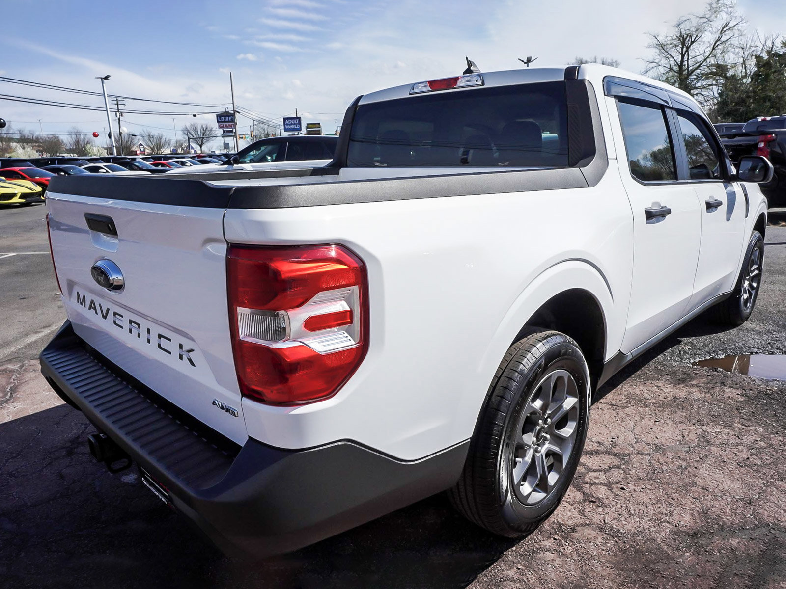 Used 2022 Ford Maverick XLT w/ Equipment Group 300A Standard AWD/4WD image 6