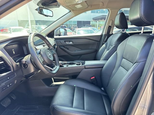 Used 2024 Nissan Rogue SL image 13