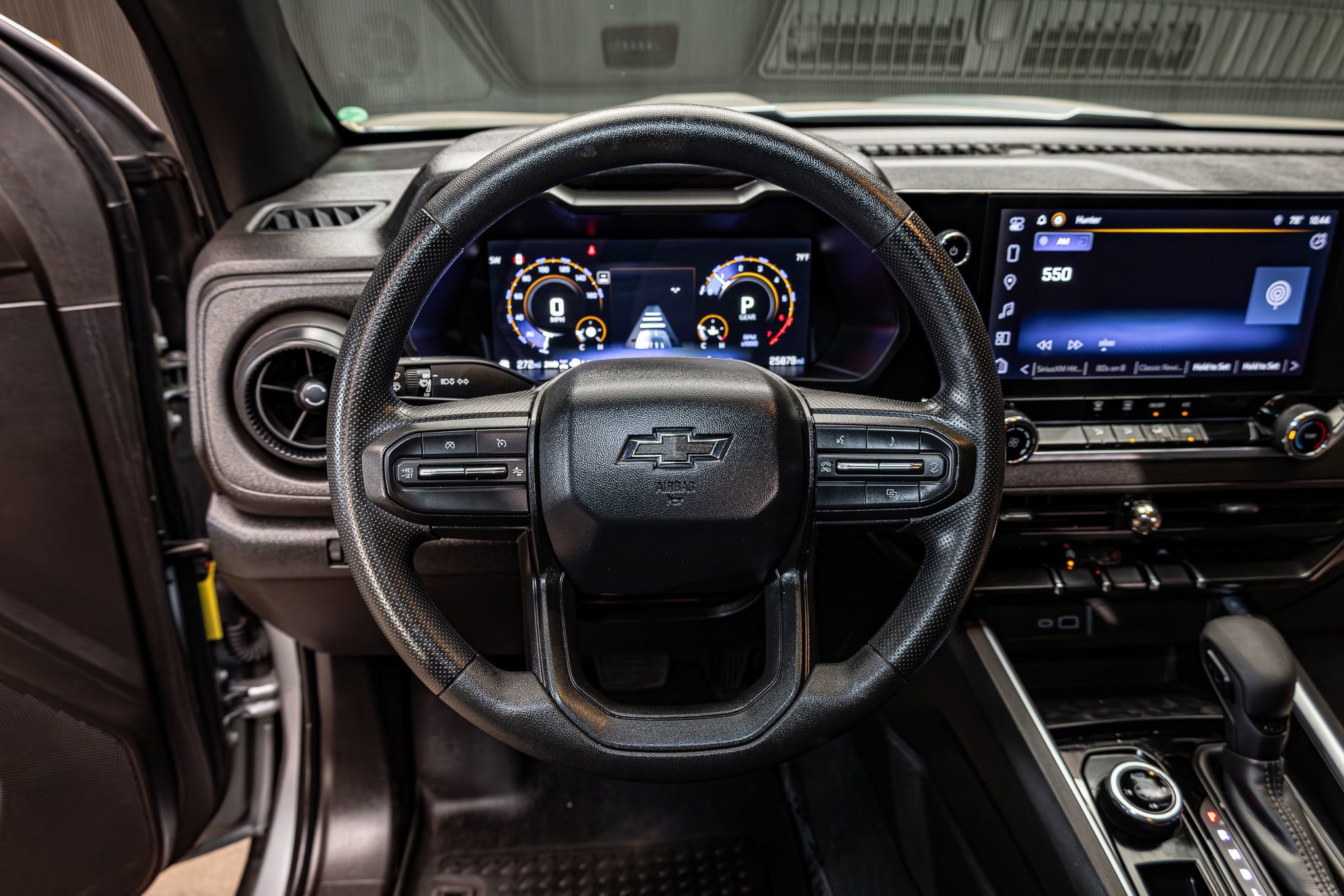 Used 2024 Chevrolet Colorado Trail Boss image 14