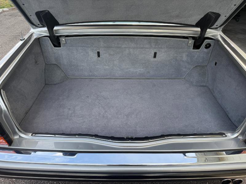 Used 1997 Rolls-Royce Silver Dawn image 19