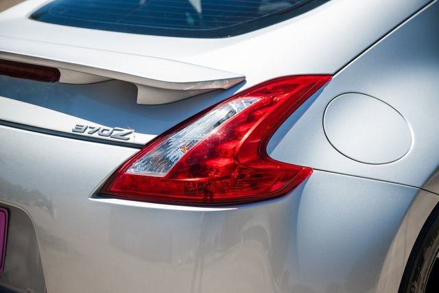 Used 2009 Nissan 370Z Touring w/ Sport Pkg image 45