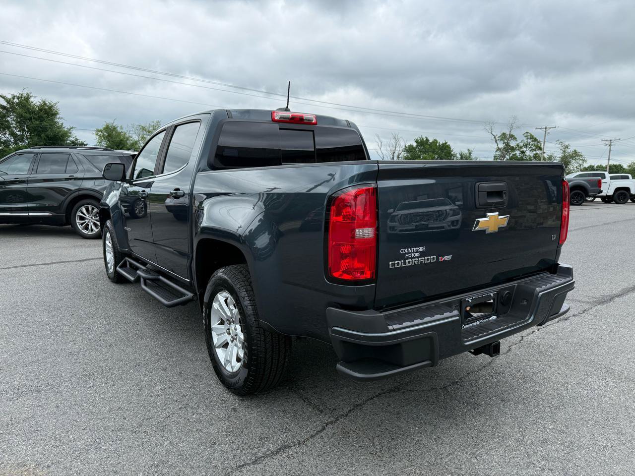 Used 2019 Chevrolet Colorado LT w/ LT Convenience Package RWD image 4
