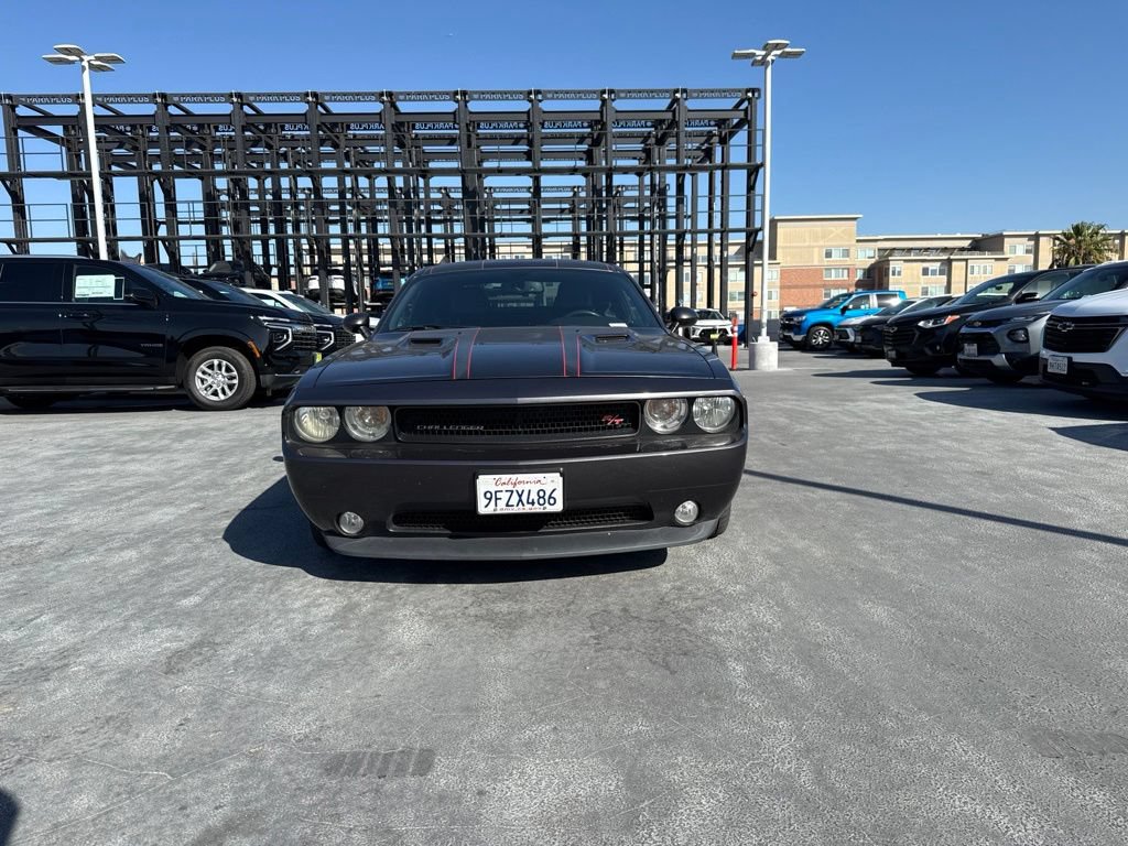 Used 2014 Dodge Challenger R/T Plus RWD image 2