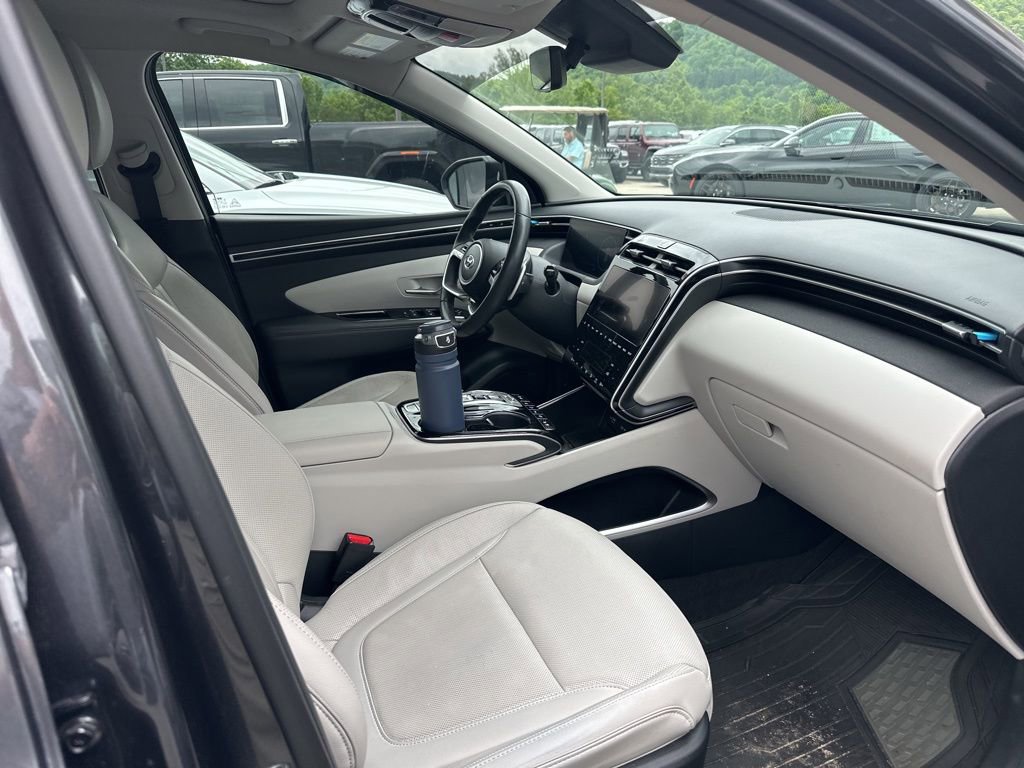 Used 2023 Hyundai Tucson Limited AWD/4WD image 5