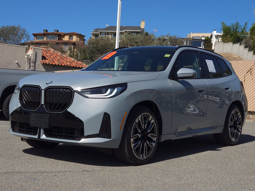 Used 2026 BMW X3 xDrive30i w/ Premium Package AWD/4WD image 3