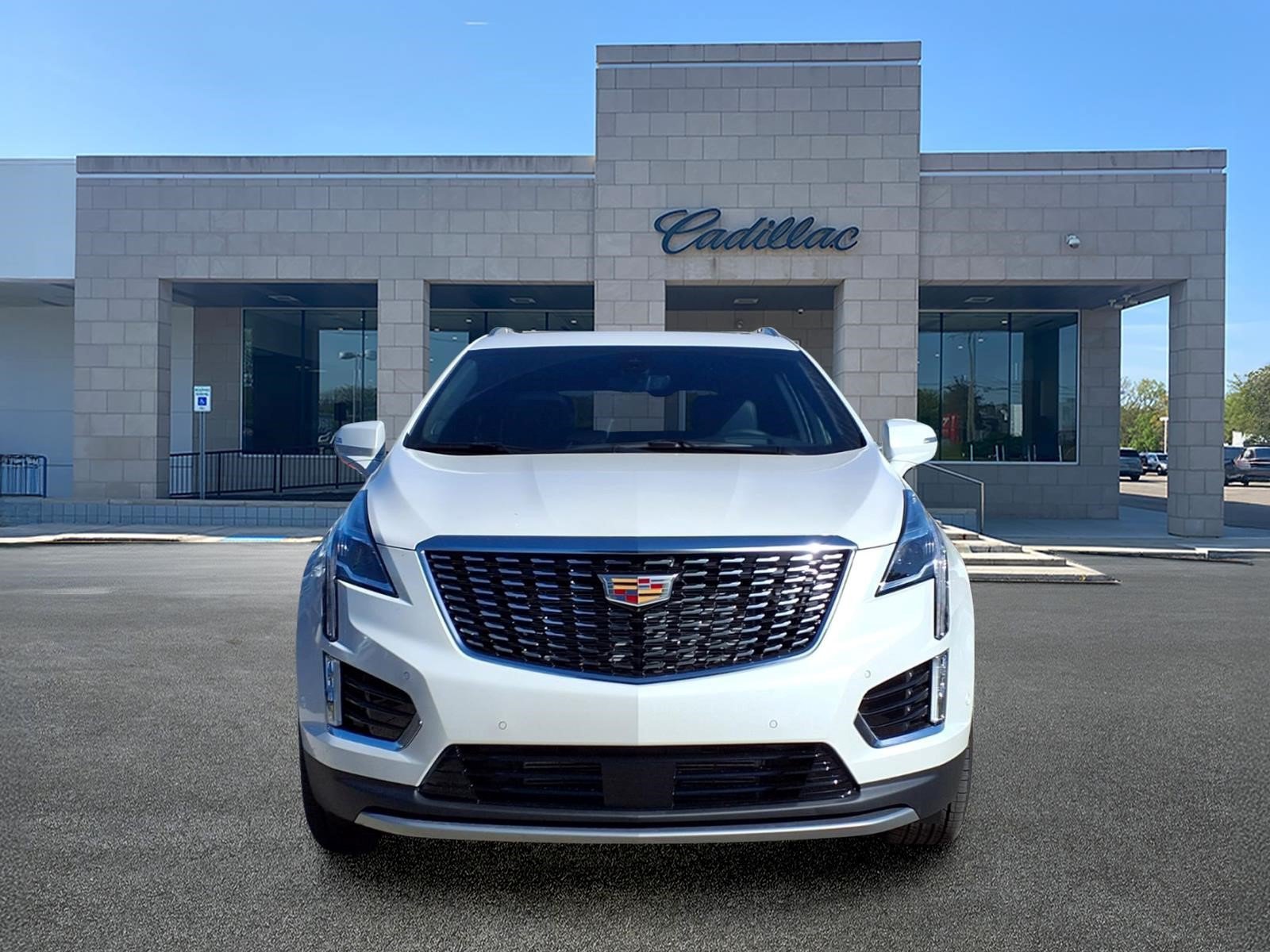 New 2026 Cadillac XT5 Premium Luxury w/ Driver Assist Package AWD/4WD image 2