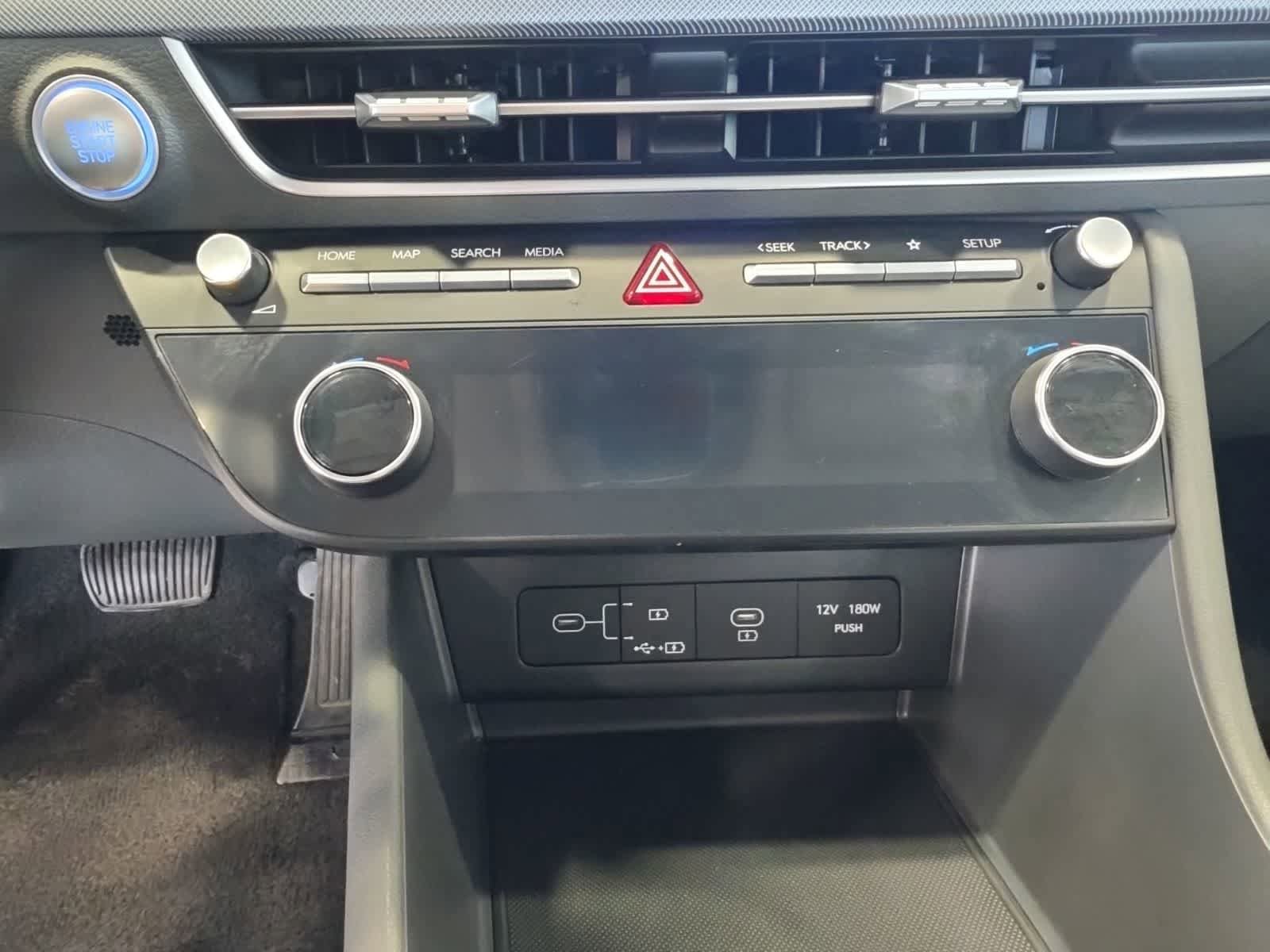 Used 2025 Hyundai Sonata SEL FWD image 22
