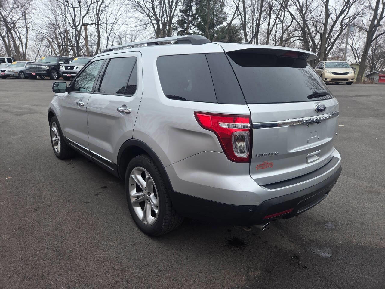 Used 2015 Ford Explorer Limited image 5