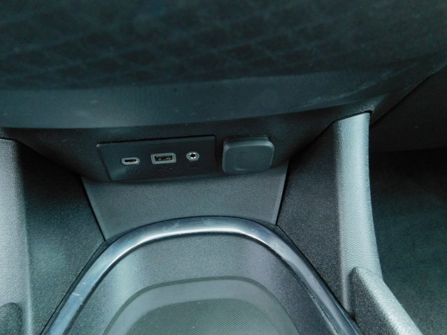 Used 2023 Chevrolet Malibu LT image 31