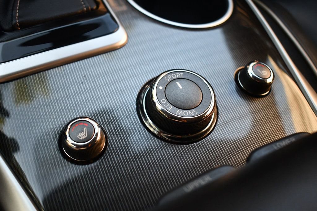 Used 2018 INFINITI QX60 Luxe w/ Premium Plus Package image 38