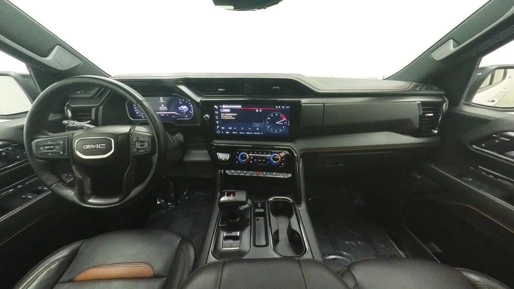 Used 2025 GMC Sierra 1500 AT4 w/ AT4 Premium Package AWD/4WD image 31