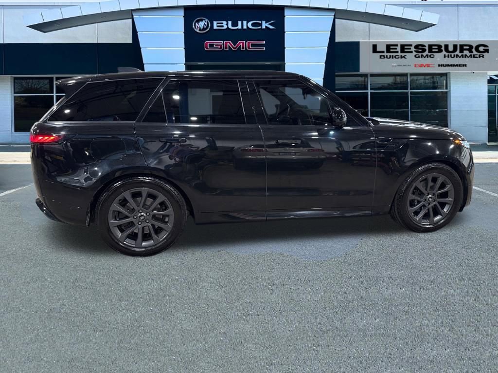 Used 2024 Land Rover Range Rover Sport Dynamic SE AWD/4WD image 8