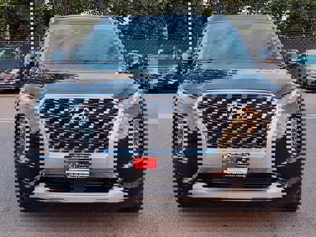 Used 2022 Hyundai Palisade Limited w/ Cargo Package image 2