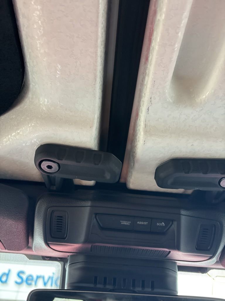 Used 2025 Jeep Wrangler Sahara image 41