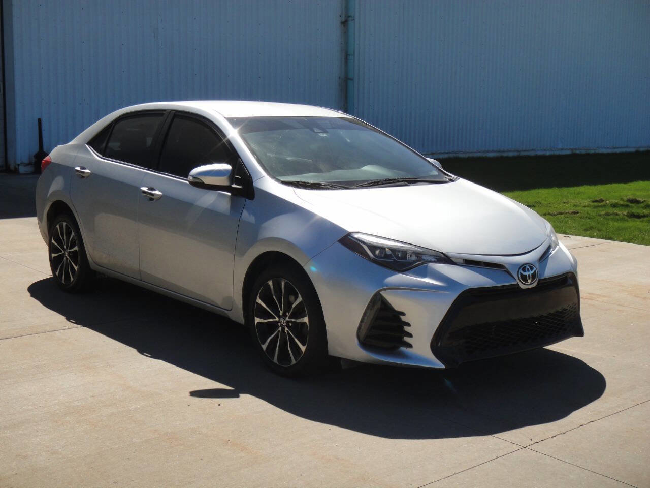 Used 2019 Toyota Corolla SE image 4
