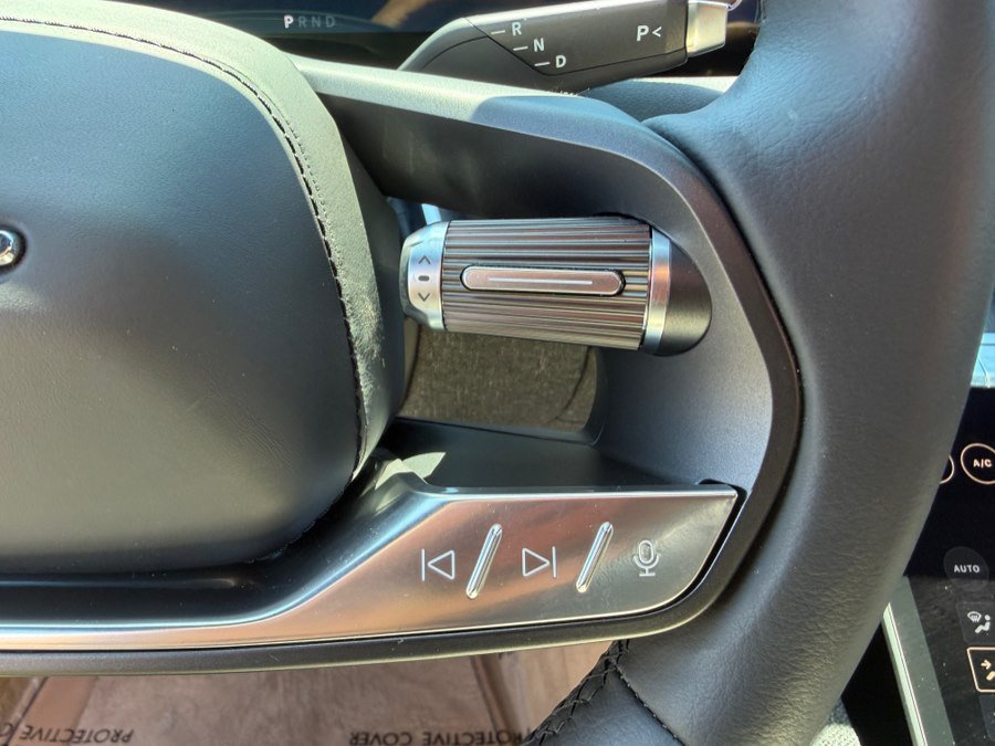 Used 2023 Lucid Air Touring AWD/4WD image 15