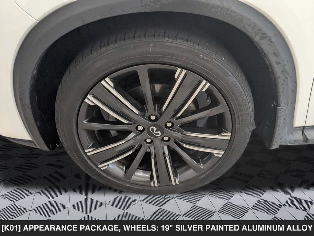 Used 2022 INFINITI QX50 Luxe w/ Appearance Package AWD/4WD image 8