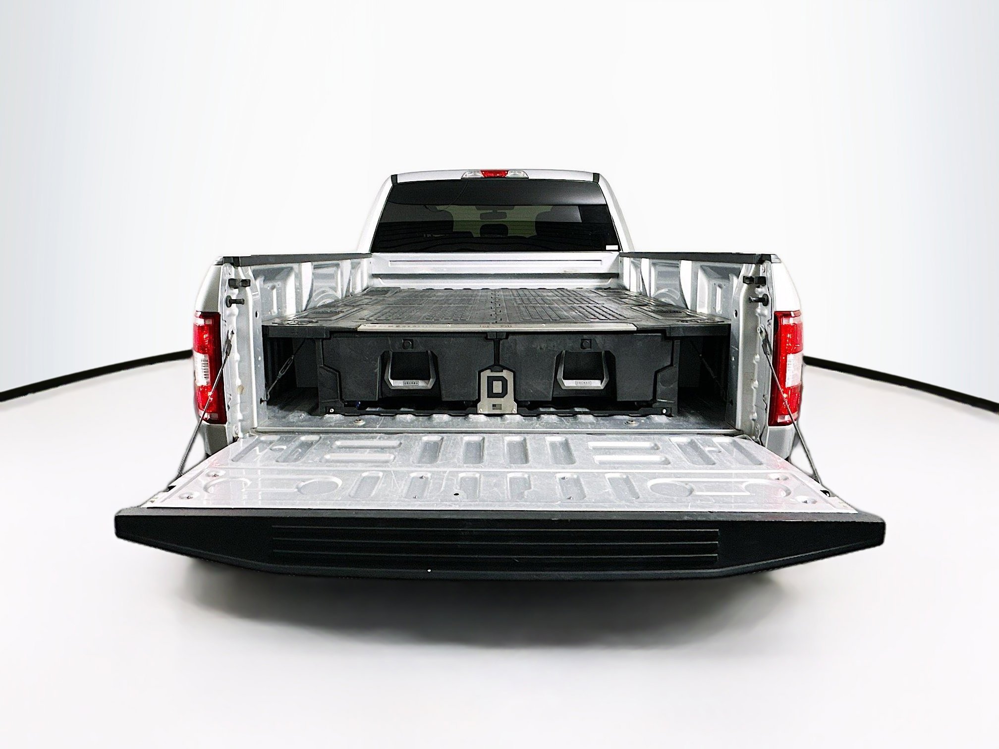 Used 2018 Ford F150 XLT w/ Equipment Group 301A Mid image 26