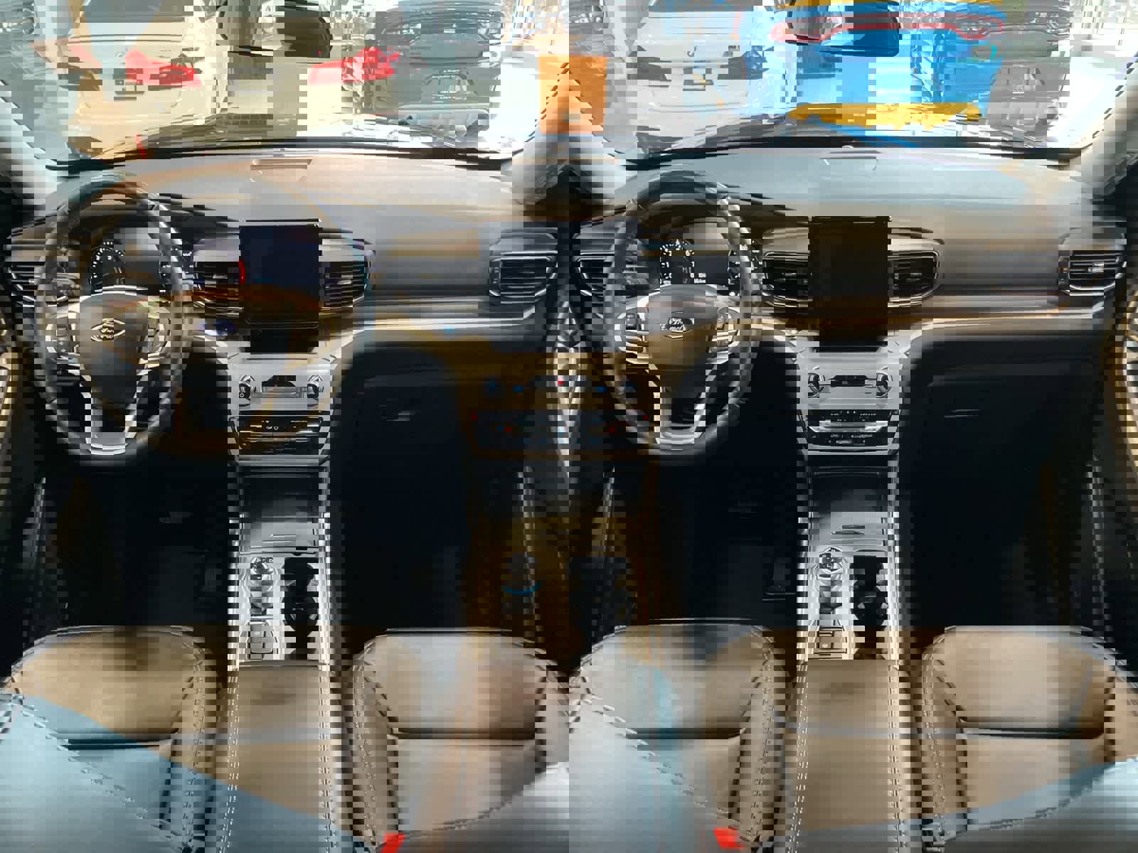 Certified 2023 Ford Explorer XLT w/ Equipment Group 202A image 23