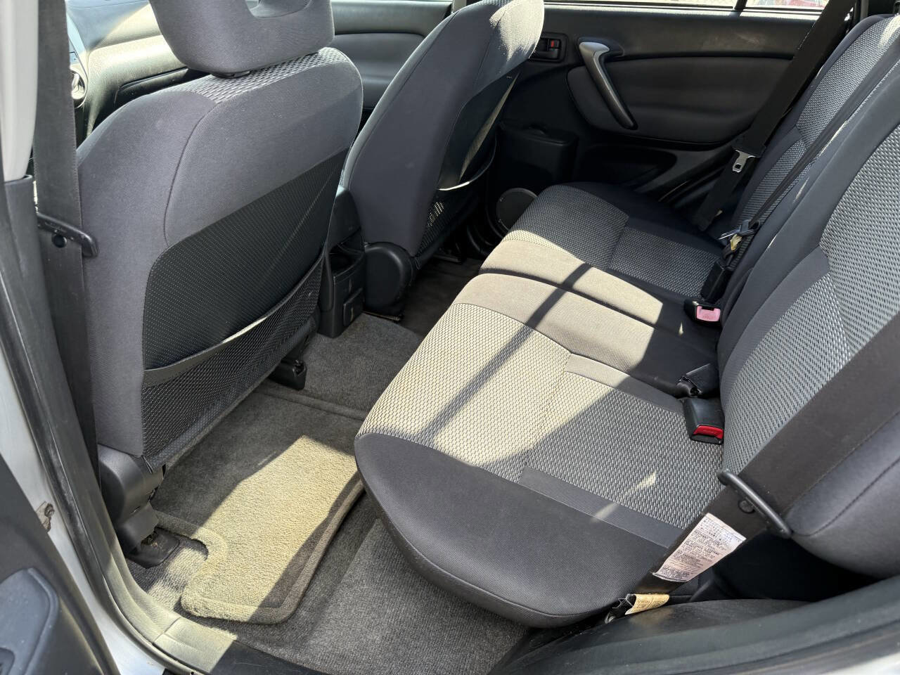 Used 2005 Toyota RAV4 2WD image 13