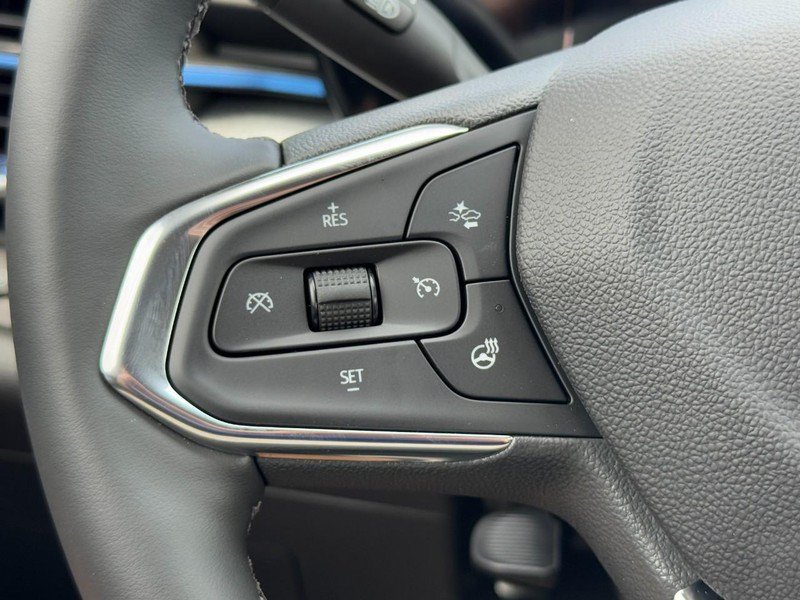 New 2026 Chevrolet Trax LT w/ Driver Confidence Package FWD image 11