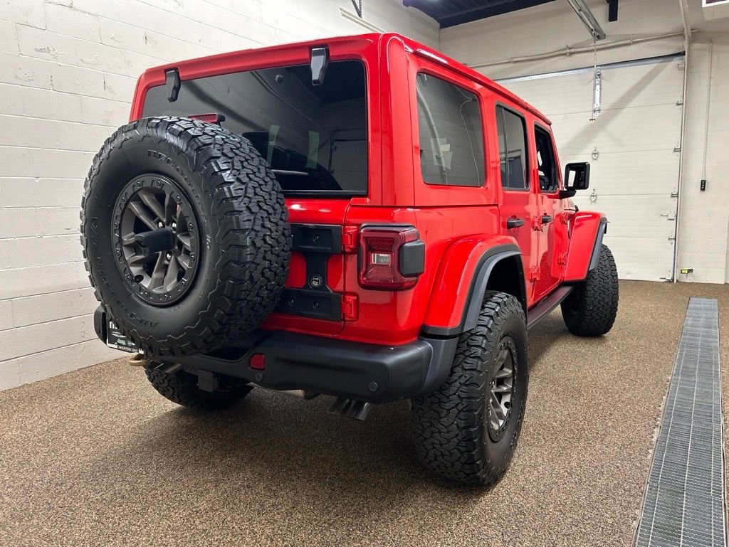 Used 2024 Jeep Wrangler Unlimited Rubicon 392 AWD/4WD image 18
