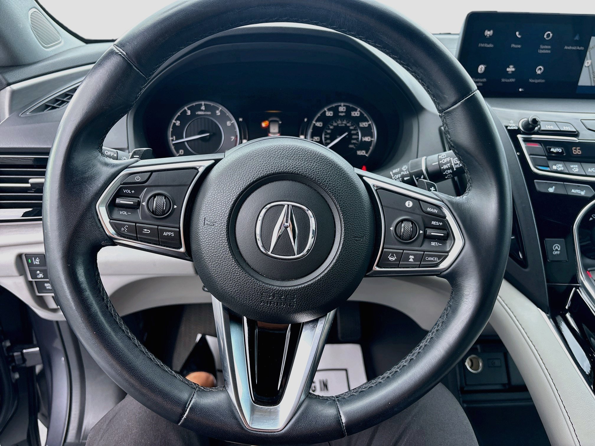 Used 2020 Acura RDX w/ Technology Package FWD image 11