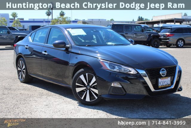 Used 2022 Nissan Altima 2.5 SV