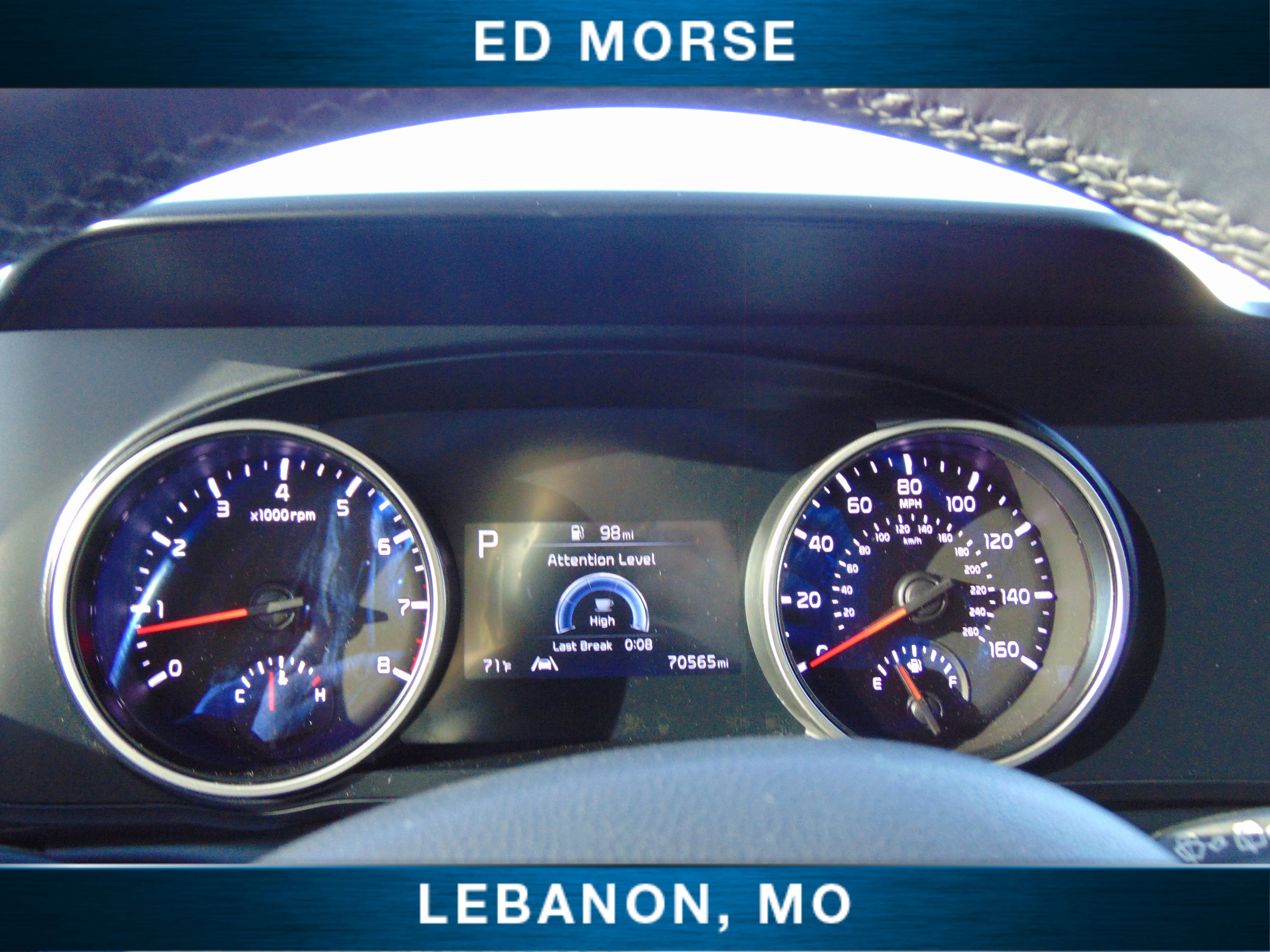 Used 2023 Kia Carnival LX image 26