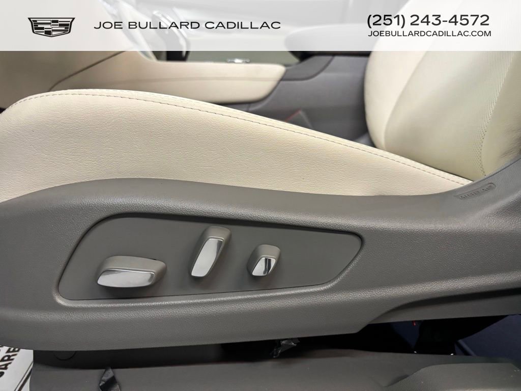 New 2025 Cadillac XT5 Premium Luxury image 6