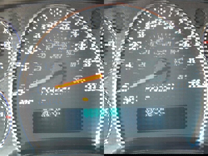 Used 2016 Chevrolet Express 4500 w/ Shuttle Bus Package image 19