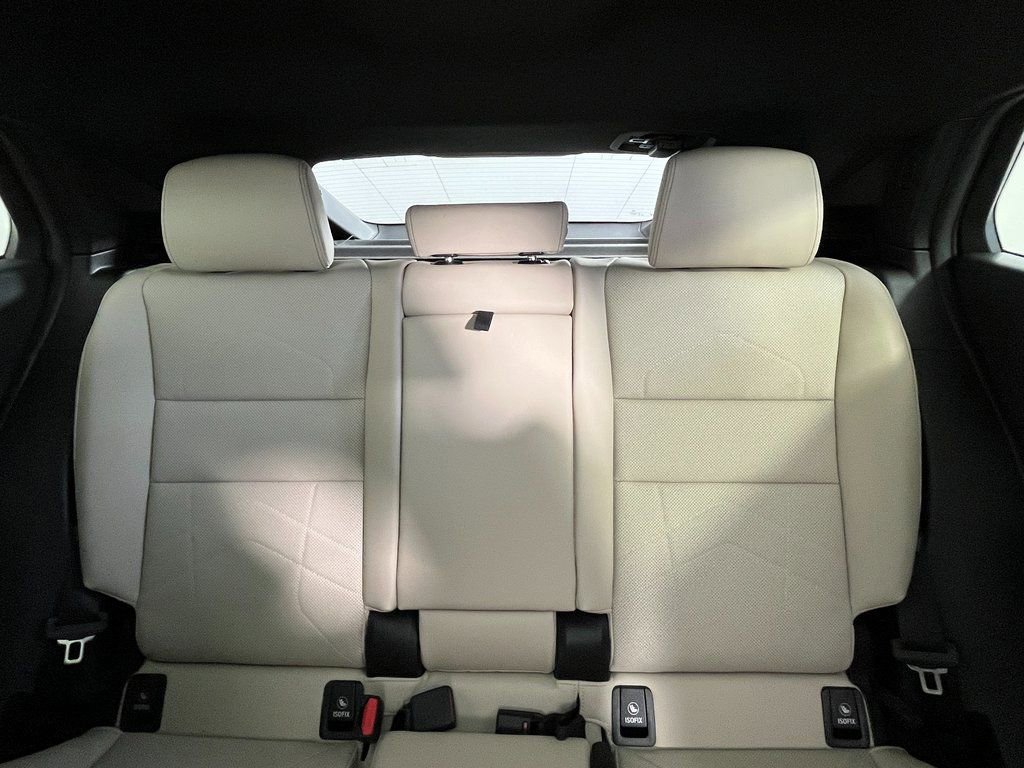 Used 2025 BMW X2 xDrive28i w/ Technology Package image 19