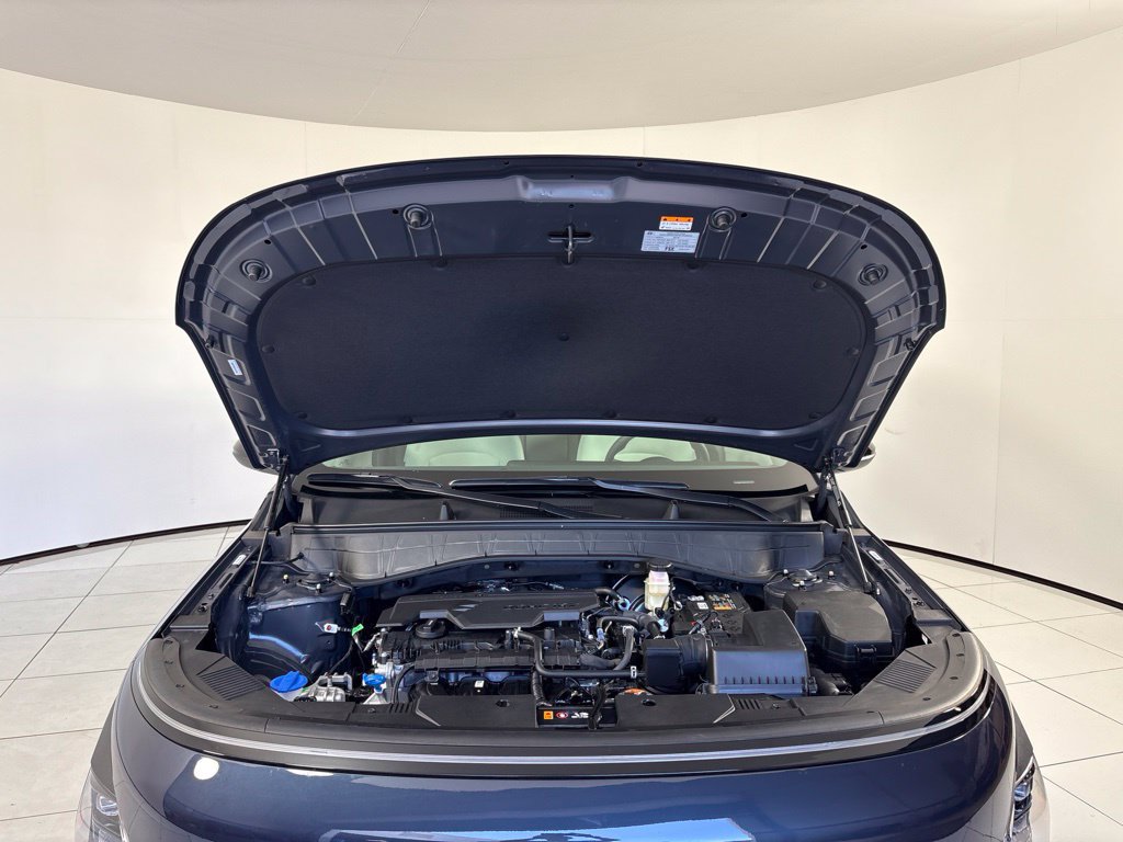 New 2027 Hyundai Kona SEL Sport FWD image 11