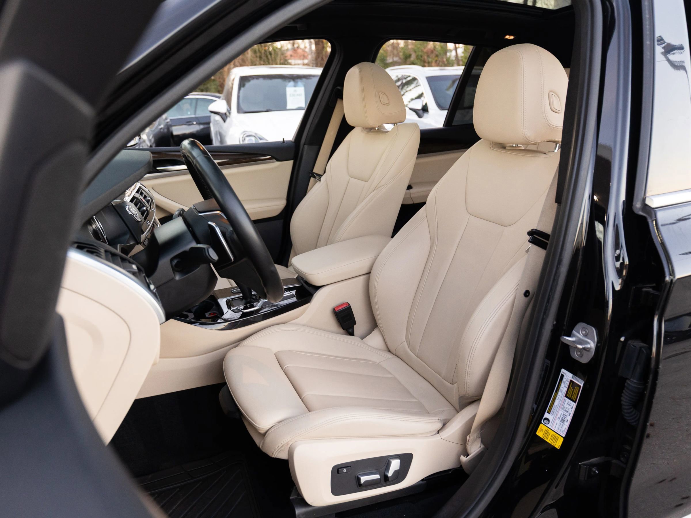 Used 2019 BMW X3 sDrive30i image 15