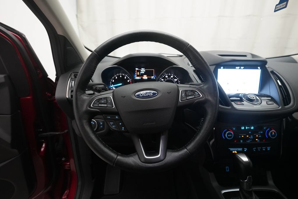 Used 2018 Ford Escape Titanium w/ Ford Safe & Smart Package AWD/4WD image 4