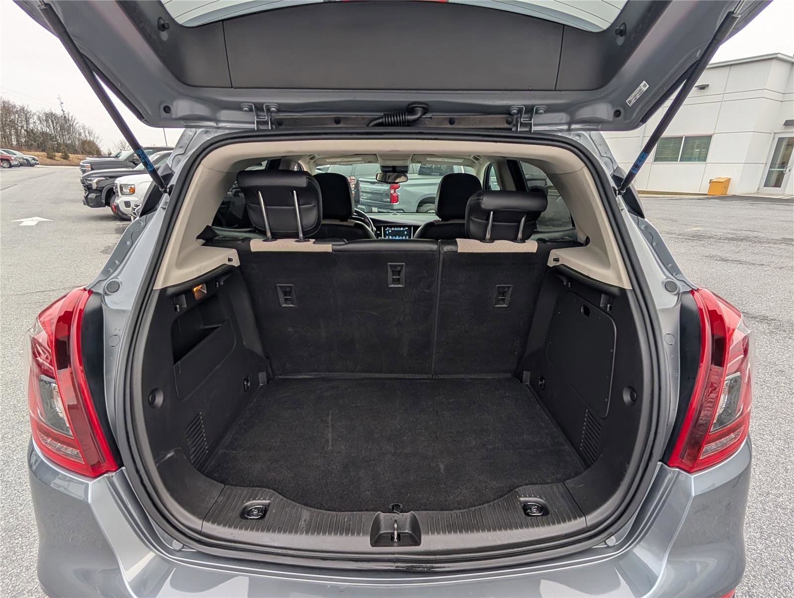 Used 2019 Buick Encore Preferred w/ Safety Package image 12